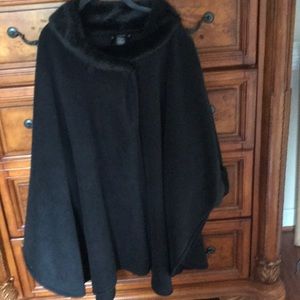 Shawl cape fur collar